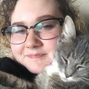 Meet your Posher, Kayla